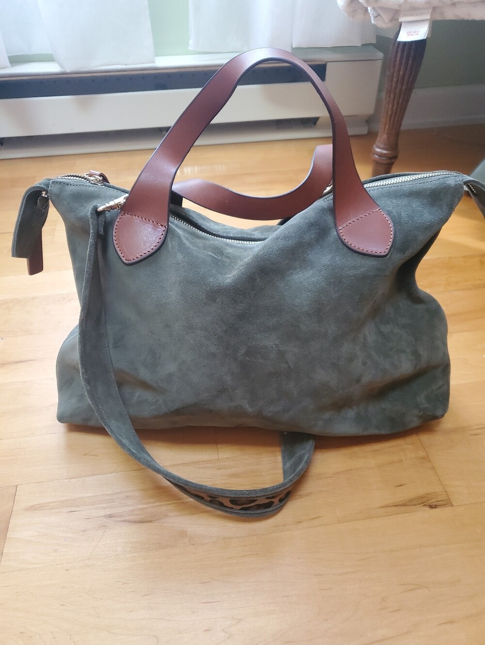 Genuine Suede Carryall Tote Bag with Leopard Strap - Olive Green - Picture 2 of 3